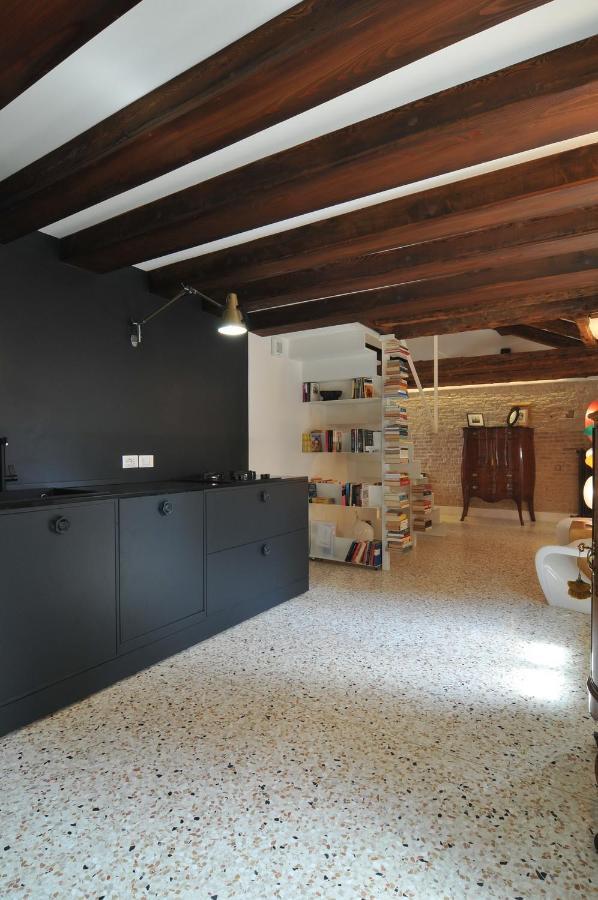 Apartment Teatro Venedig